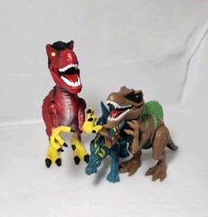 Dinosaur Plastic Figures Realistic 3 toy lot T-Rex Stagosaurus Spinosaurus