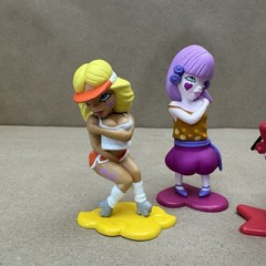 SONY TIMECAPSULE Fafi figures All 6 Street Art Graffiti 2003