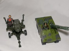 VINTAGE HASBRO G.I. JOE ARTILLERY ASSAULT: FEAT. ’82 HEAVY LASER AND ’84 SLUGGER