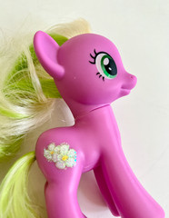 My Little Pony G4 FiM TRU Exclusive Lemony Gem Flower Wishes + MOC Eraser