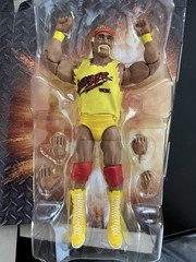 WWE Huk Hogan Monday Night Wars Elite Series 11 Figure WCW Rick Rude BAF Wave 6”