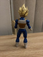 Bandai Dragon Ball Z Super Saiyan Vegeta 5.3 in Action Figure – BAS64186