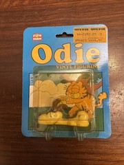 Fun Farm By Dakin Garfield & Odie Vinyl Figures New On Card