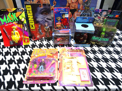 NEW LOT OF 8 -TV Movie Toys Action Figures E.T. THE MASK CONGO MARS ANIMAL HOUSE