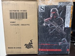 Hot Toys VGM67 Star Wars Jedi: Survivor Purge Trooper Commander 1/6 Figure