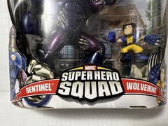 New Authentic 2007 Marvel Super Hero Squad Sentinel & Wolverine Action Figures