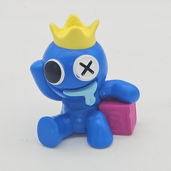 Rainbow Friends BLUE with Pink Block Mini Figure PhatMojo 2023 Series 1 Roblox