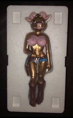 Cathy Cowgirl Sculpture GOLD Version Ron English Strangeco Popaganda 100 Made