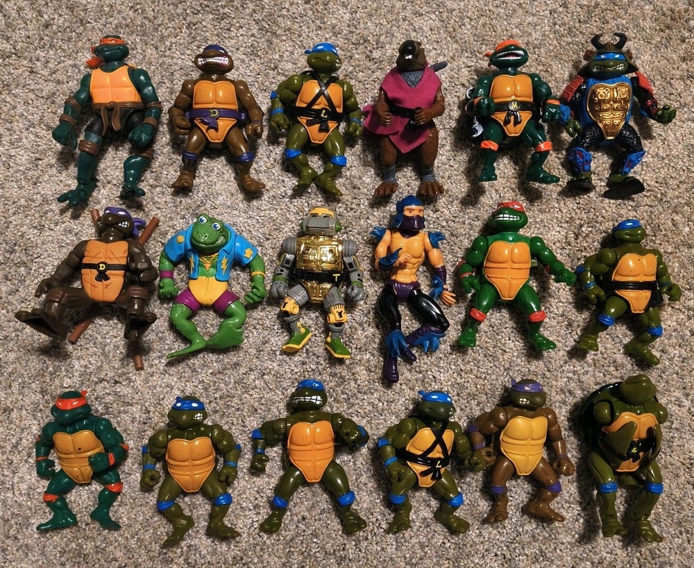 Vintage TMNT Action Figure Lot Of 18 (See Description)