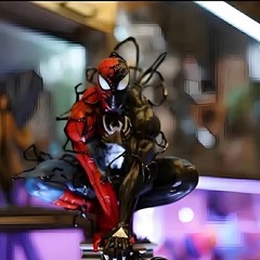Symbiotic Spider-Man Venom Figure LED 15in Statue PVC Marvel Model Collectables