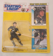 STARTING LINEUP HOCKEY FIGURES 5 ASSORTED PLAYERS (4) 1993 (1) 1996 SEE PHOTOS