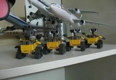 Wall-E Mini Robot Movable 2.5″ Action Figure Party Toys Gift For Kids NEW PACK