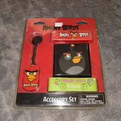 New Angry Birds Villian Accessory Sets Rubber Cuffs Wristbands Dog Tags Bomb Pig
