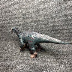 Disney’s Dinosaur Film 2000 Electronic Ferocious Talking Kron Iguanodon Baylene