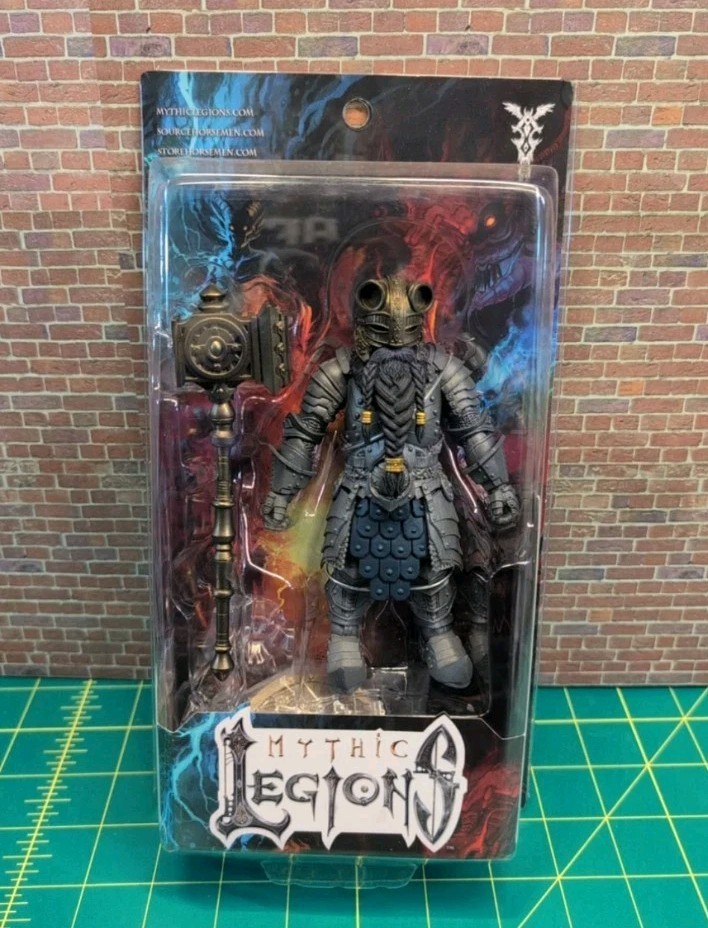 Mythic Legions Deluxe DWARF Legion Builder “NEW-US SELLER & I SHIP DAILY”