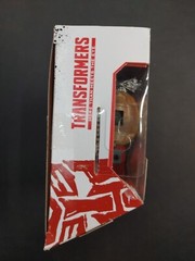 TRANSFORMERS NETFLIX WAR FOR CYBERTRON SPARKLESS BOT COMPLETE IN PACKAGE LQ9