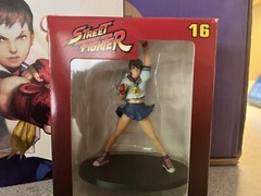Sakura No 16 Street Fighter Figure Capcom Fanhome New sealed in box