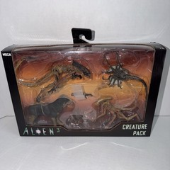 NECA Alien 3 Creature Pack (DAMAGED Queen Buster Broken Arm) SOLD STRICTLY As Is