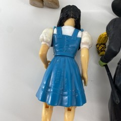 Vintage Wizard of Oz Action Figures Set 1988 MGM/UA Turner Dorothy Scarecrow