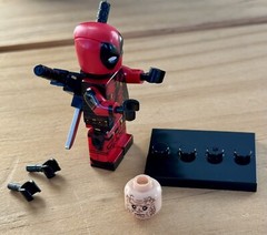 Deadpool Reynolds MCU X-Men Mini Action Figure Marvel DC Comics Customizable Toy