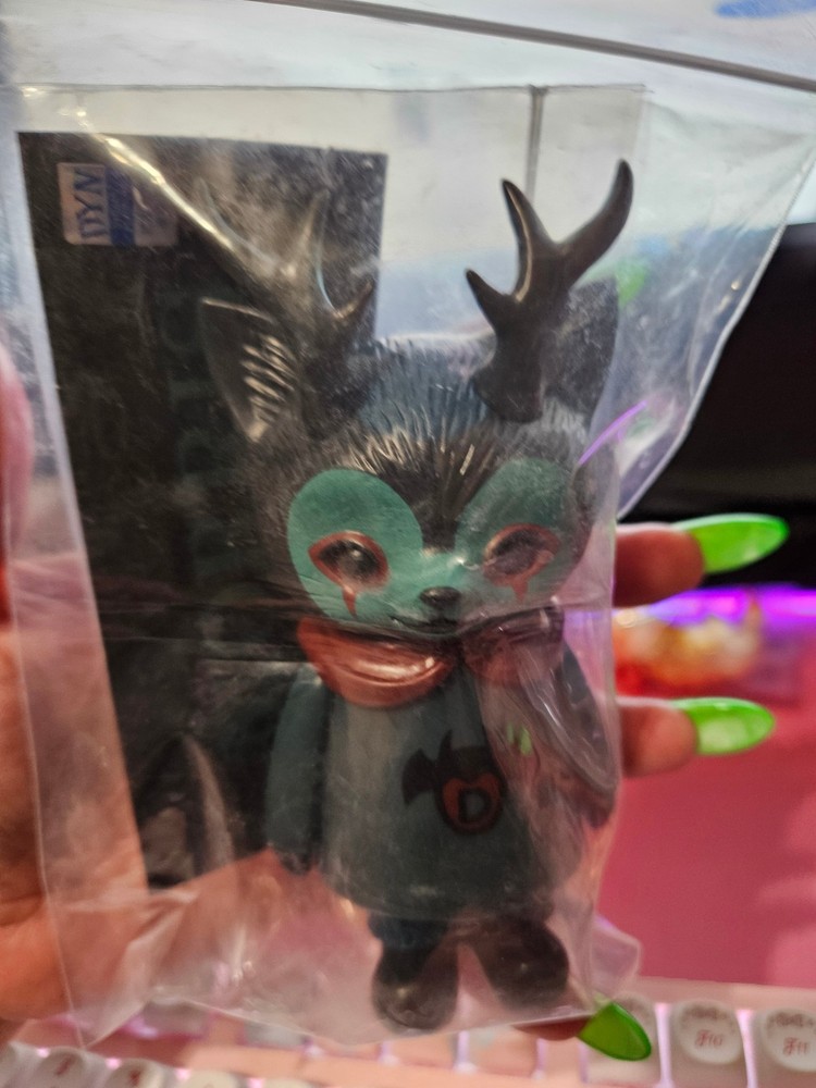 Hinata Kaori Morris the Cat With Antlers DEVILMAN Figure