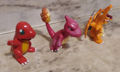 3 Vntg 1990’s TOMY Nintendo POKEMON Figure Lot – Charizard Charmeleon Charmander