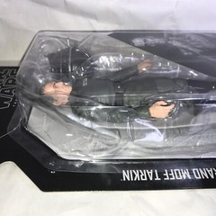 Star Wars Black Series Archive Grand Moff Tarkin figure 6″ DAMAGED PACKAGE READ