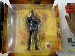 Mezco Toyz Breaking Bad Gus Gustavo Fring Burned Face + Jesse Pinkman Lot