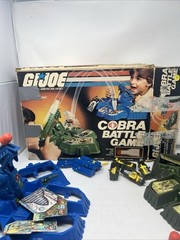 1982 Hasbro Vintage GI JOE Cobra Battle Game with Original Box Almost Complete