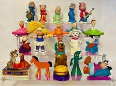 Vintage Toys McDONALD’S / WENDY’S / KFC / SESAME STREET PVC/Plastic/Plush/Rubber