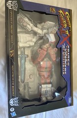 Transformers Street Fighter II x Optimus Prime Ryu vs Megatron M. Bison