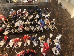 JUST IN UPDATED93 -2000 BULK AUCTIONS NHL Hockey Starting Lineup LOOSE PICK ONE