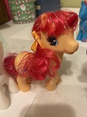 My pretty pony unicorns 5 Inches white peach pink and blue