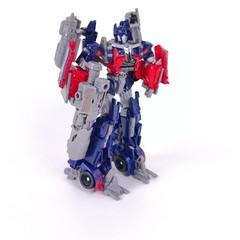 Transformers Optimus Prime Complete DOTM Voyager Class Dark of the Moon