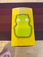New Bob’s Burgers 5″ Kuchi Kopi Glow In The Dark G=figure + Magnets & Buttons
