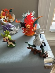 Pokemon 2019 Lot of 16 Figures Toys Collection Lot Pikachu Charizard Mega Constr