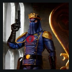 G.I. Joe Classified #221, Cobra Commander (Dress Uniform and Throne). ** READ**