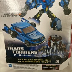 Transformers Prime Decepticon Rumble Deluxe Class New w/ DVD