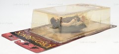 Lord of the Rings The Two Towers Frodo with Light Up Sting Sword Figure 81409