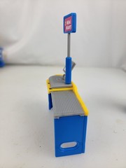 Zuru Mini Brands Mini Mart Store Casher Station And Shelf Display