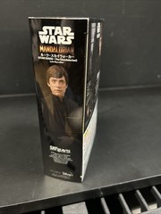 SH Figuarts Luke Skywalker The Mandalorian (Star Wars) Bandai Action Figure