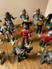 Star Trek Generations (15) Voyager (3) Playmates Toys 18 Figures & Accessories