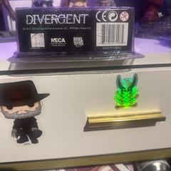Divergent – Four – NECA Model – 7”