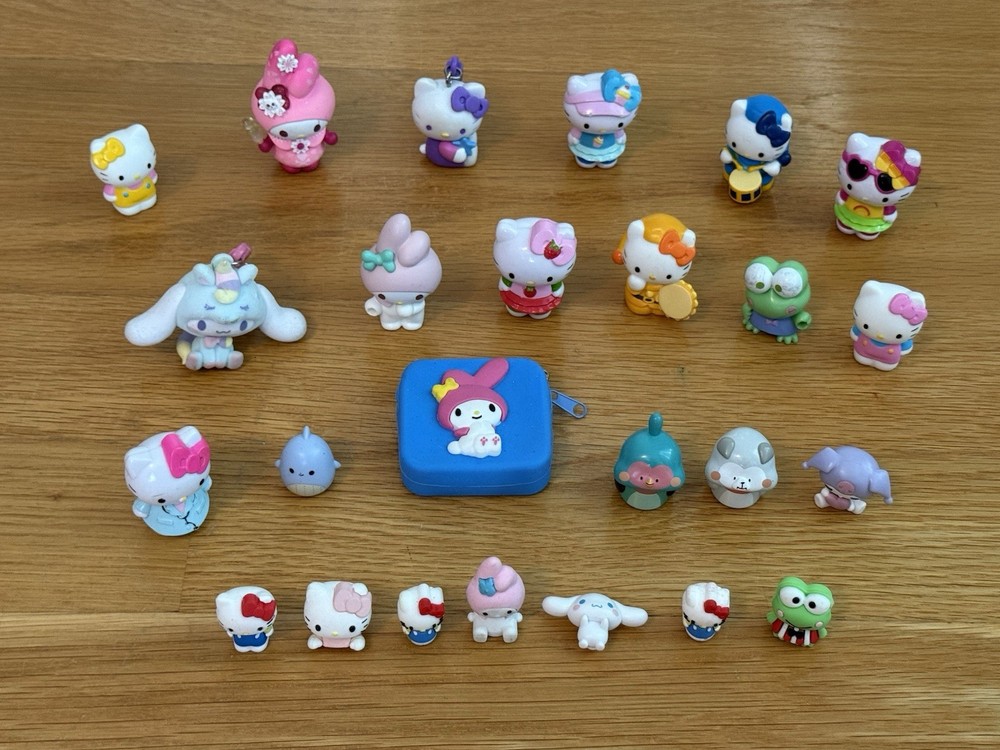SANRIO Hello Kitty My Melody Mini Figures Lot Keroppi Figurines Miniatures Mix