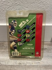 2003 McFarlane NFL Series 6 New York Giants Tiki Barber Convention Exclusive
