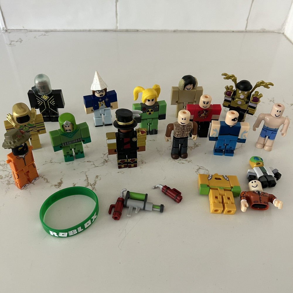 Roblox Action Figures Accessories Lot Toys Mixed Variety Some Incomplete