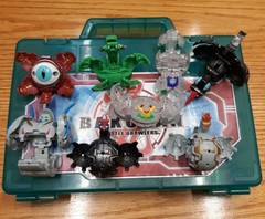 Bakugan Lot Of 8 Battle Brawlers Plus Carry Case Snapzoid Hylash Trap More!