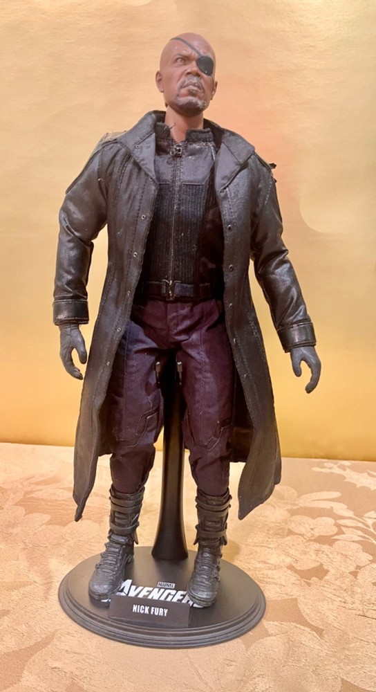 RARE “Nick Fury” 1/6 collectible Figure (Samuel L. Jackson-Winter Soldier)