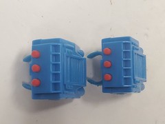 2x FIGHTING TALK! Weapon Backpack w Clip Toy Island 1991 Vintage #5 #1