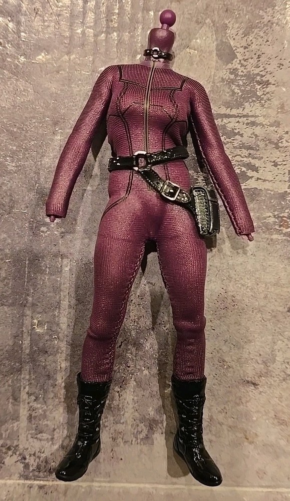 Mezco One:12 Catwoman MDX Female Body Purple Catsuit Boots Belt 1/12 Scale